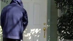 Insane video of a door to door cum shooter with sexy babe Thumb