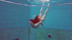 Cute Polish babe Alice swimming without clothes on Thumb
