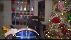 Gay Streamer BruceDropEmOff forgot to end his stream, Step DEO catches him getting a blowjob under h Thumb