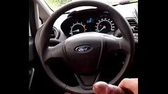 Encostei o carro s&oacute_ pra dar uma gozada gostosa, o pau j&aacute_ tava latejando de tes&atilde_ Thumb