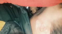 Dario operario de fabrica se deja hacer sexo oral con Mariano Bextor en los ba&ntilde_os de la estac Thumb