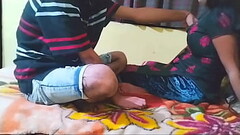 गांव के लड़के ने दिल्ली की लड़की को पटाके चोदा xxx soniya bhabi Thumb