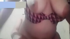 Antes que atiendan al personal m&eacute_dico me atiende a mi para darle mi leche en su oficina Thumb