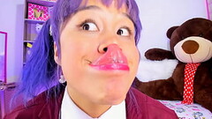 Lila jordan shows her throat Thumb