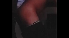 Sexo gay (con el vigilante de mi edificio) Thumb