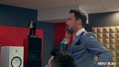DREW DIXON GETS POUNDED BY HIS EX DAMON HEART Thumb