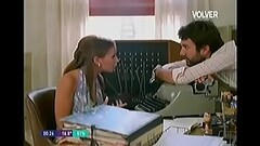 Jefe argentino se coge a su joven resepcionista en su auto Thumb