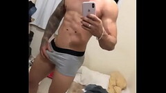 macho gostoso de pau duro Thumb