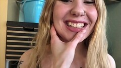 Bella Murr and Gina Gerson at home Thumb