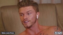 (Blake Ryder, Cazden Hunter) - Unexpected Roommates Bareback - Men.com Thumb