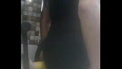 Cdzinha rabuda dando no banheiro Thumb