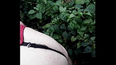 Cogiendo a mi esclavo gringo Gaygory con un dildo en el bosque. Thumb