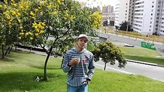Lindo Pecoso colombiano cacorro arrecho se desnuda en entrevista y lo empala un polla Thumb