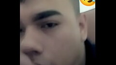Colombiano se la chupa a Venezolano Thumb